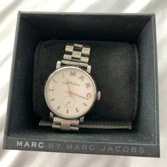 Marc Jacobs Silver Watch - Picture 2 of 5